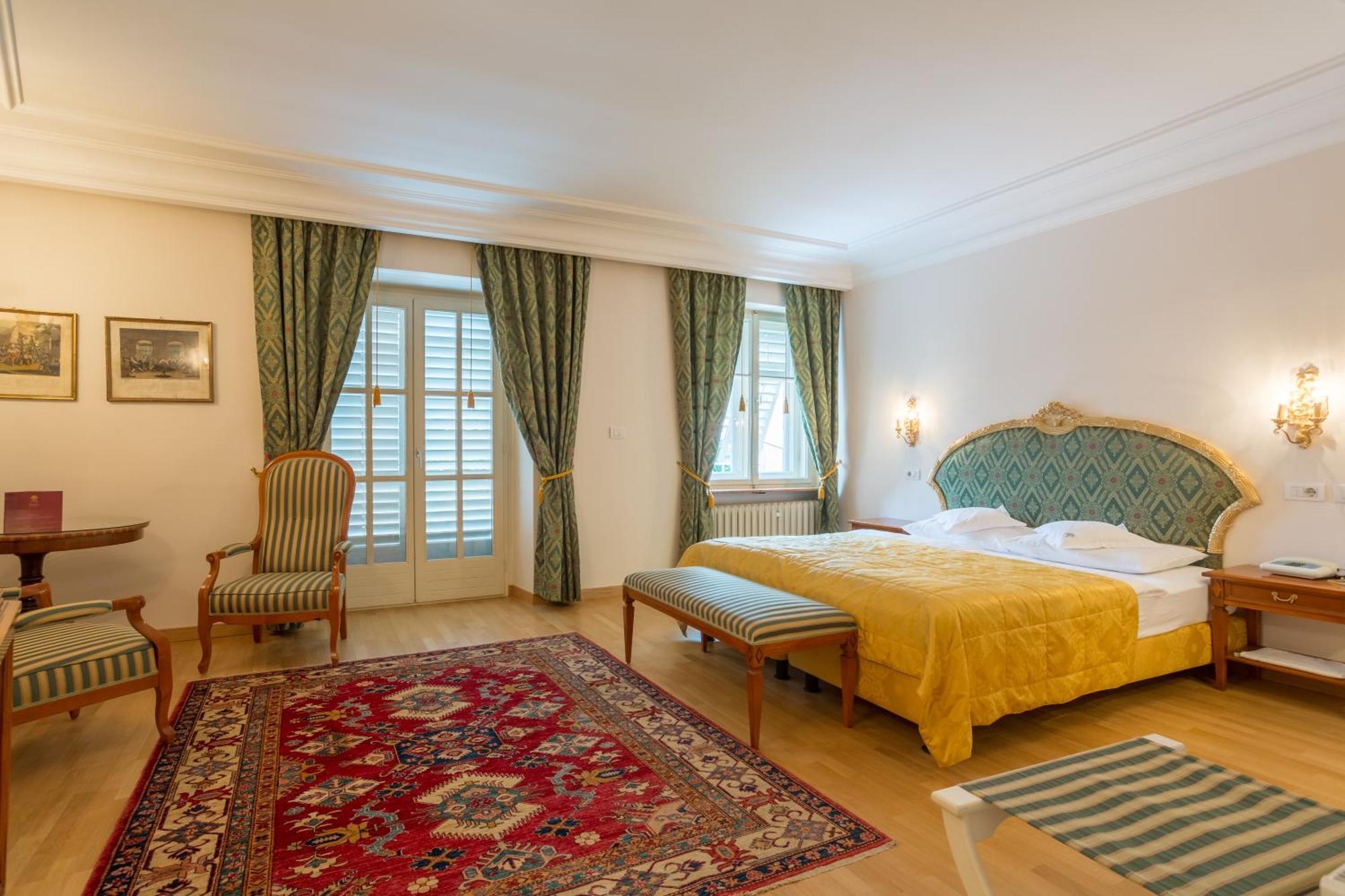 ברסאנונה Hotel Elephant מראה חיצוני תמונה